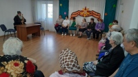 Настоятель Введенского храма посетил дом ветеранов поселка им. Горького