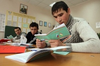 При участии Хабаровской епархии триста мигрантов прошли курсы по изучению русского языка