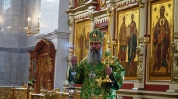 В праздник Святой Троицы митрополит Артемий совершил Божественную литургию в Спасо-Преображенском кафедральном соборе